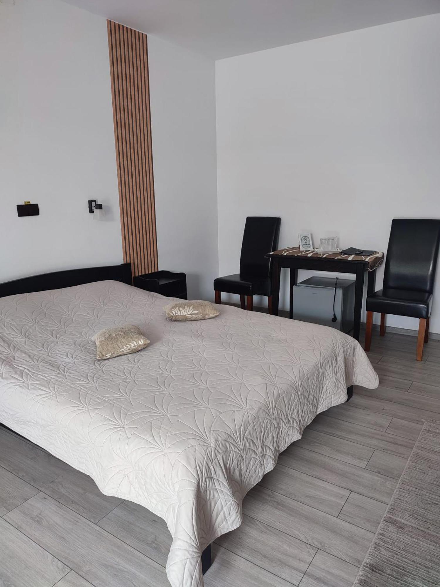 Siesta Pension ミエルクレア＝チュク エクステリア 写真